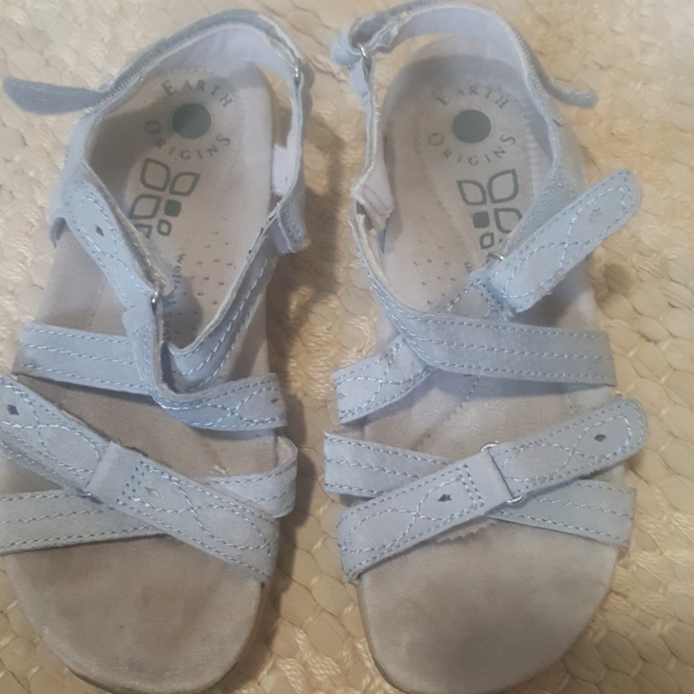 Hiking sandals - great for the outdoors hiking